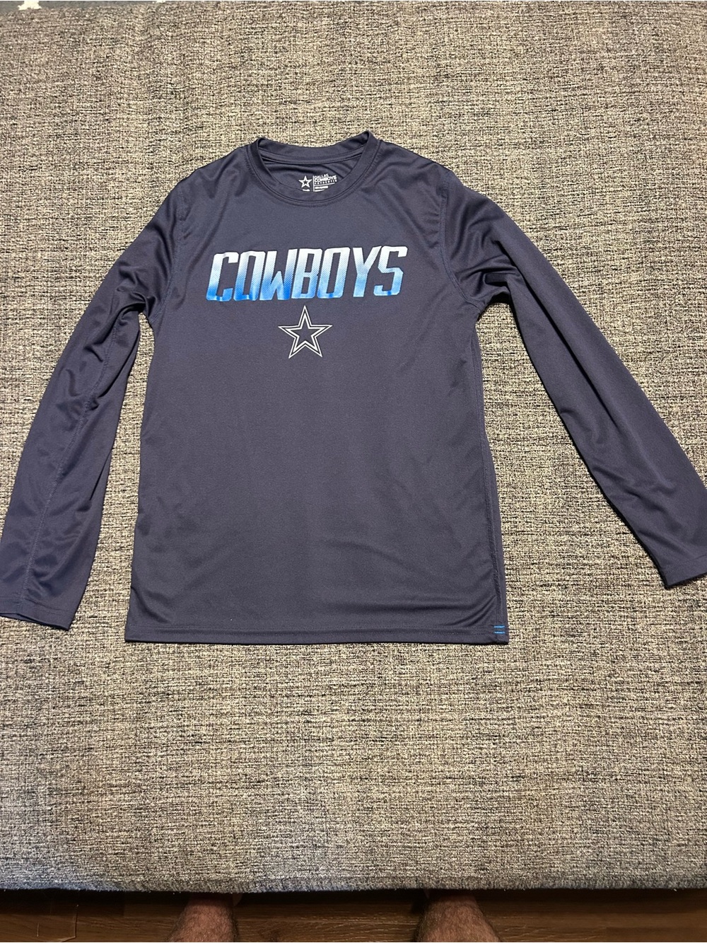 NFL Official Dallas Cowboys Youth L (16-18) Long Sleeve Performance Shirt NFL
